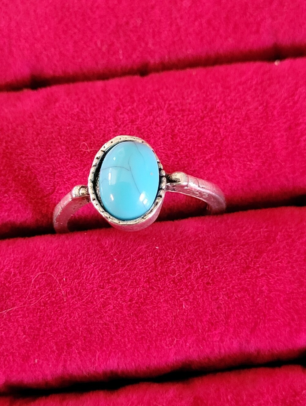 Silver Tone Ring with Turquoise Blue Oval Stone - Size 5